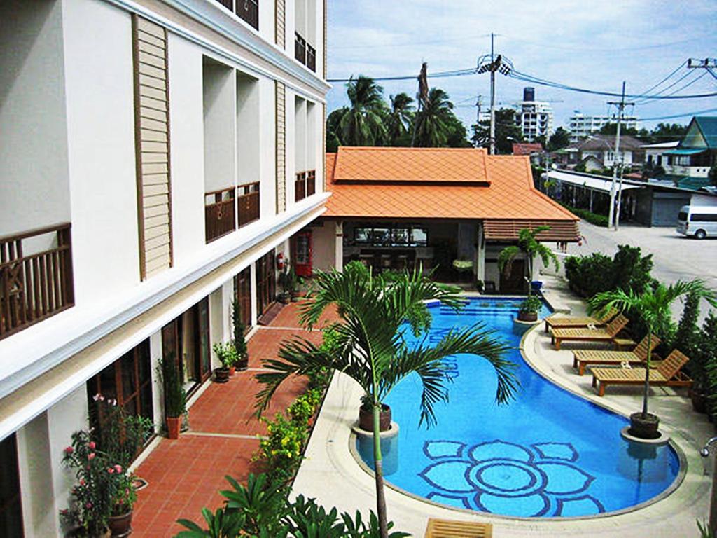 Narawan Hotel, Hua Hin Bagian luar foto